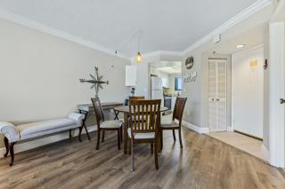 Coastal Charmer Ocean View Pool Walk to shopping dining Trillium 601 - New Smyrna Beach - 4
