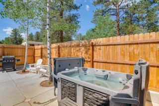 Patio & Hot Tub: Cozy Cabin Retreat in Bailey! - 9