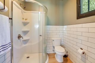 Patio and Hot Tub Cozy Cabin Retreat in Bailey! - 1