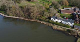 Brooklands Farm Hamble River Apartment with river frontage and garden - Southampton - 8