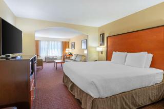 Best Western Cascade Inn & Suites - 7