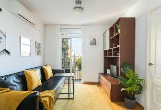 Relax In A Chic Apartment In Sants - 4