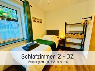 Ferienhaus mit Whirlpool - Garten & Spielzimmer - bis 6 Gäste - Herbstein - 3