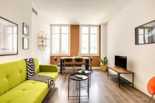 Colorful With Cozy Terrace In Gracia - Barcelona - 3