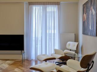 Quiet, central 2bd Apt, Kolonaki - Athens - 5