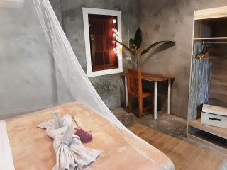 Feel Home no 2 - Hinkong - 8