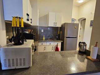 Serene 1-Bedroom apartment - 3