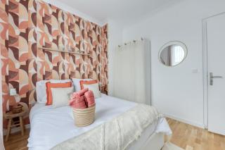 Maison 8 personnes - Parking - Métro 7 et Rer B à 6 minutes - La Courneuve - 7