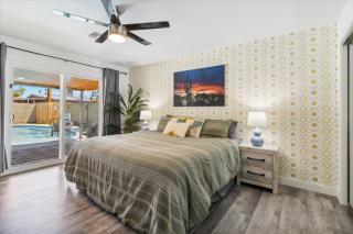 Scottsdale Oasis with heated pool - 2