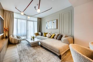 Chic 2BD in Dubai Creek Harbour with Infinity Pool - 0