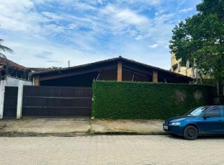 Casa Neves, ampla, próxima a Praia Grande - Ubatuba - 0