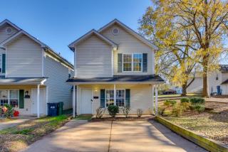 Uptown Charlotte Townhome with Patio and Yard! - Charlotte - 8
