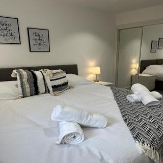 Regency Apartment - Hemel Hempstead - 9