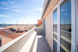 2BR Terrace with Tagus View - Air-Conditioned | By Airnest - Lissabon - 6