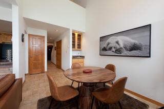 Cascade Village 18 - 4