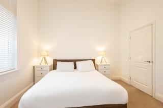 Host & Stay - The Cathedrals - 4