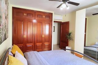 Beachside 4 Beds Cozy Villa, 700m Las Cañas Beach! - Marbella - 6