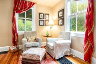 Enchanting Cottage, walk to Downtown Harpers Ferry - 3