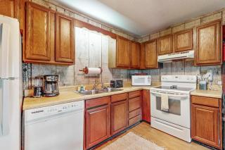 The Treasure of Beech Mountain - Beech Mountain - 2