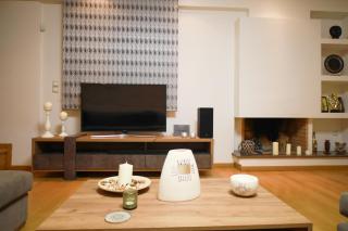 Luxury Villa with Pool in Athens Riviera - 1