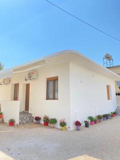 Rentrooms Geni - Ksamil - 0