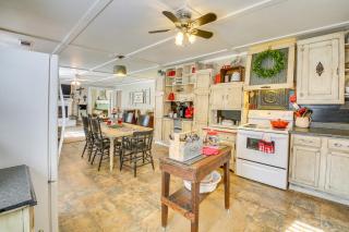 Home with Ouachita River and Lake Hamilton Access - 1