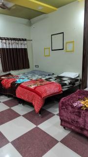 Pooja home stay - Ujjain - 0