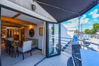 New Green Pineapple Palloza - Bright & Modern on Duval - Key West - 5
