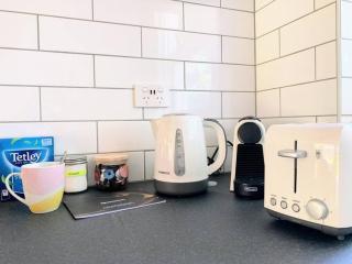 Dishwasher,ac,dryer Campbelltown Courtyard East - Campbelltown - 4