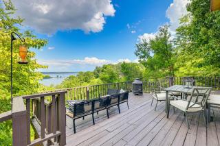 Lake-View Home with Deck and Gas Grill in Bernice! - 8