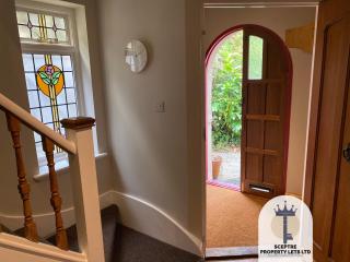 Beautiful Self-contained Cottage - Ickenham - 1