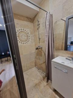 Studio en bord de mer avec jardin proche de Montpellier - Villeneuve-lès-Maguelonne - 3