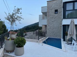 Aura Adriatica Onyx - Luxury Apartment, private pool, sea view, parking - Lovran (Laurana) - 0