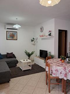 Cozy-family apartment (5-10 min from main market) - Poreč - 4