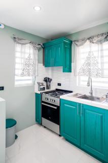 LeLuxe Cedar Valley Suite B - Woods - 4