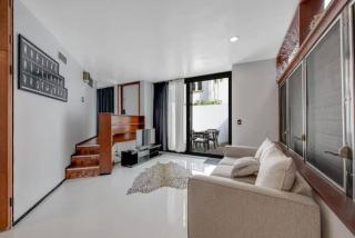 Las Olas Hammocks Unit 2 By Pmi - Fort Lauderdale - 1