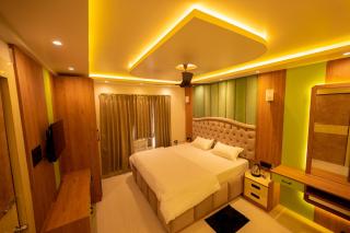 KaFi Luxe Suite - Unwind Yourself - 0