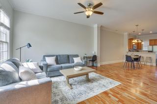 Greensboro Townhome with Fire Pit Less Than 1 Mi to Downtown - Greensboro - 7