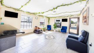 Executive Inn Hondo - 3