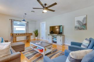 Stylish Pensacola Retreat with Patio and Grill! - Pensacola - 5