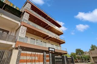Hotel O Moon Light Residency - Greater Noida - 9