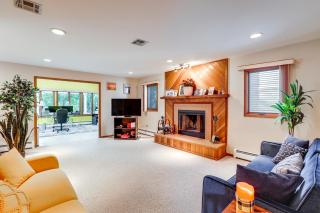New Jersey Home with Private Office and Backyard Oasis - Brick - 9