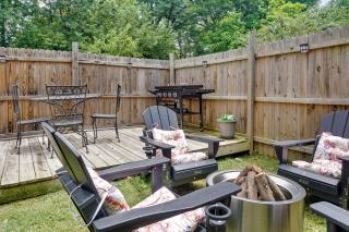 Spacious 4BR Home with Cozy Vibes in Louisville - 6