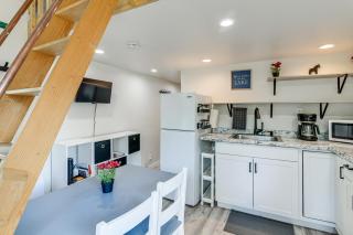 Cozy Houston Getaway with Fire Pit and Lake Access! - Houston - 3