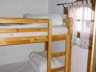 Location Les Gets : Spacieux 4 pièces pour 9 pers, proche centre, parking privé, terrasse ensoleillée - FR-1-802-33 - Les Gets - 4