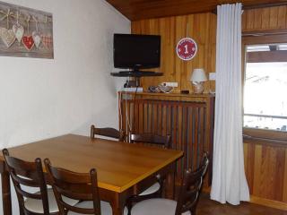 Appartement 2 pièces lumineux 4 pers, cœur des Gets, WiFi, draps et serviettes inclus, proche commodités - FR-1-802-16 - Les Gets - 5