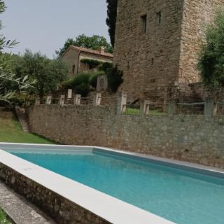 Appartamento nel castello del cardaneto - Montone - 4