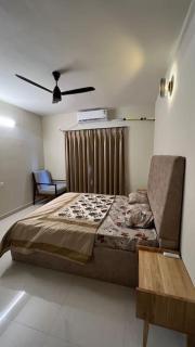 Luxury stay with amenities - Nagpur - 4