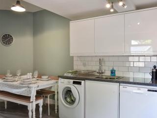 1 Hamilton Terrace - 1