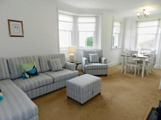 Craegard House - 5